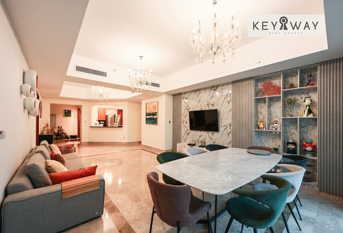 Offers exclusive luxury island living  Fully Furnished 3 Bedroom Apartment in Palm Jumeirah